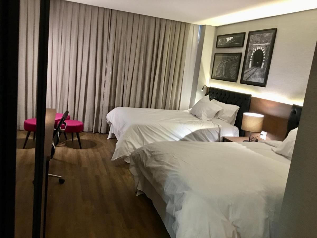 Qs Marista Hotel By Atlas Goiânia Eksteriør billede