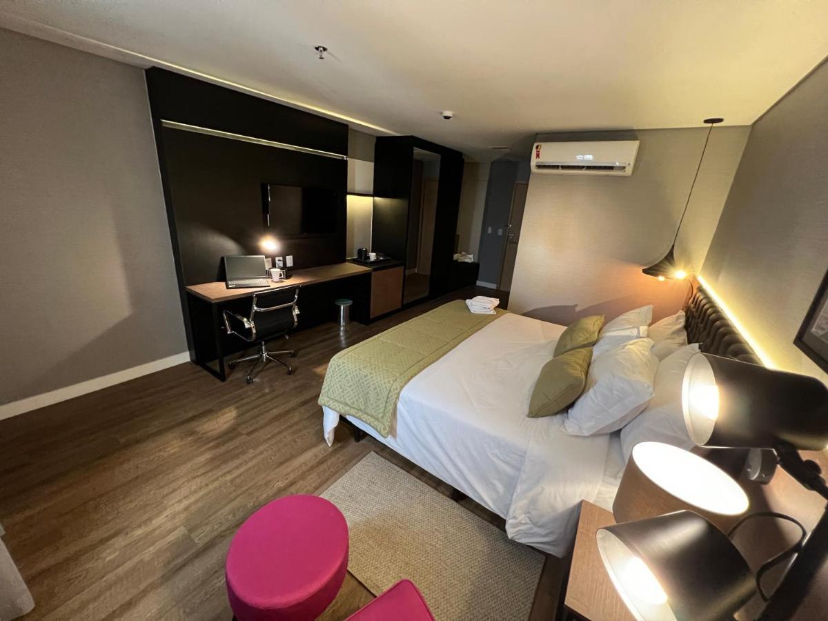 Qs Marista Hotel By Atlas Goiânia Eksteriør billede